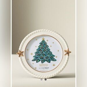 Anthropologie Festive Tree photo frame circle with Gold Accents